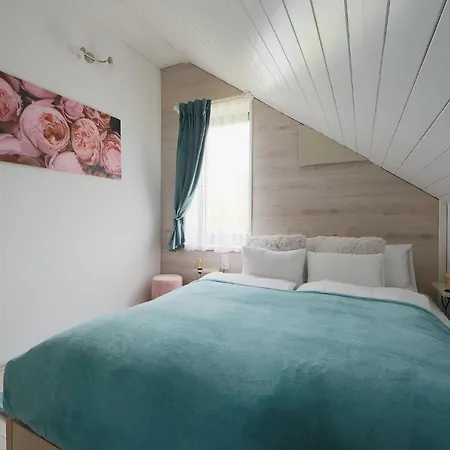 Guest house Lotti Residnece Familyar Balatonfured