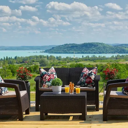 Lotti Residnece Familyar * Balatonfured
